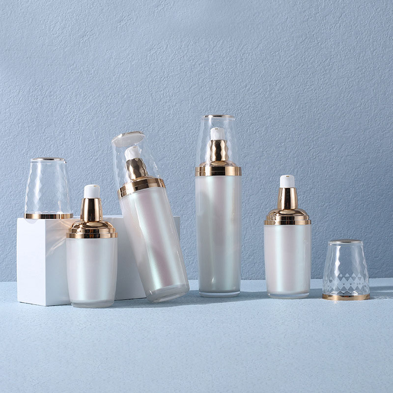 120ML ボウル型アクリルポンプボトル 美容液/ローション - Essence Serum Toner のレビューと価格